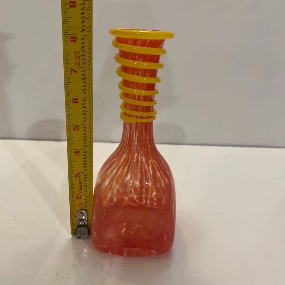 Vase Sabina Rymanow Art Glass Sculptural Vase 3-D Spiral Vintage Collectible